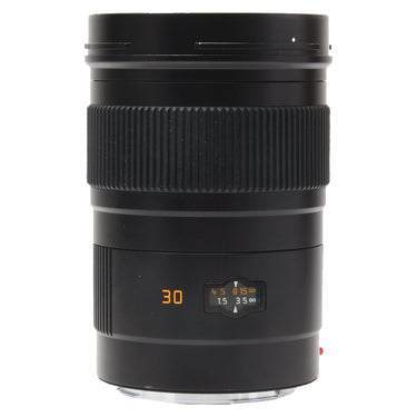 Leica Elmarit-S 30mm f2.8 side view with lens hood attached and depth of field scale