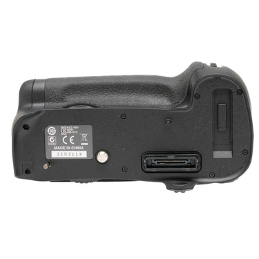 Nikon MB-D12, Boxed 2103118