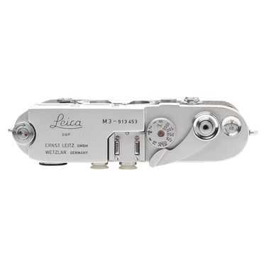 Leica M3 top plate with Leica Ernst Leitz Wetzlar engraving, serial M3-913453 and shutter speed dial