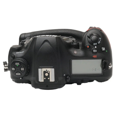 Nikon D500, MB-D17, 11K Act 3061455