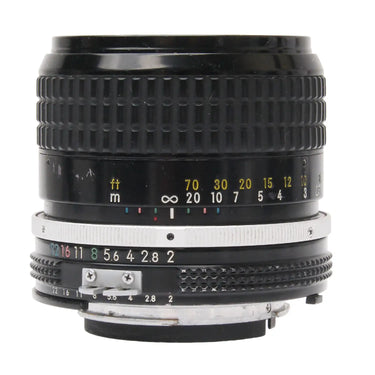 Nikon 85mm f2 AI 180297