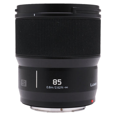 Panasonic Lumix S 85mm f1.8 front three-quarter view showing focus ring and 85 marking