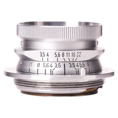 Leica Summaron 3.5cm f3.5 lens side view showing aperture and focus scales