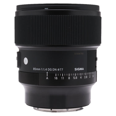 Sigma 85mm f1.4 DG DN Art front-quarter view with aperture scale and serial number