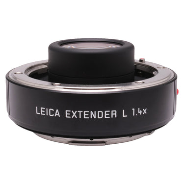 Leica Extender L 1.4x front view showing protruding optical element and 1.4x barrel engraving