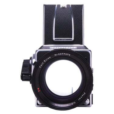 Hasselblad 2000FC/M front view with Carl Zeiss 110mm f2 Planar lens and finder raised