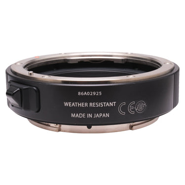 Fujifilm MCEX-18G WR side view showing serial 86A02925, Weather Resistant marking and release button