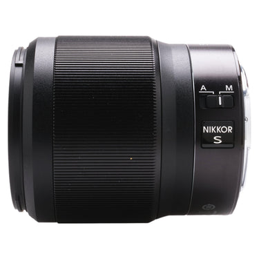 Nikon Z 50mm f1.8 S side view with A/M focus mode switch