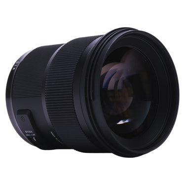 Sigma 50mm f1.4 DG Art front three-quarter view with 014 marking