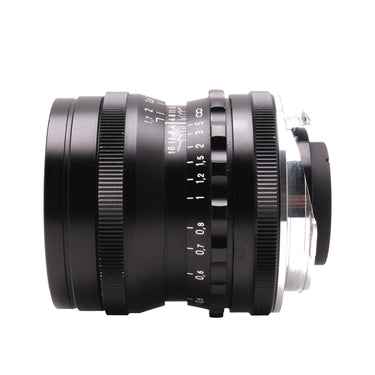 Voigtländer 35mm f1.7 Ultron opposite side view with distance scale and serial