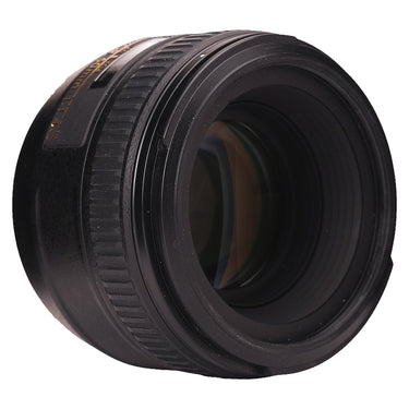 Nikon AF-S Nikkor 50mm f1.4G angled front element and barrel view