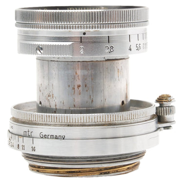 Leica 5cm f2 Summitar side view showing aperture scale and collapsible barrel