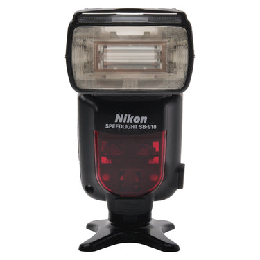 Nikon Speedlight SB-910 front view with flash head and body on tabletop stand