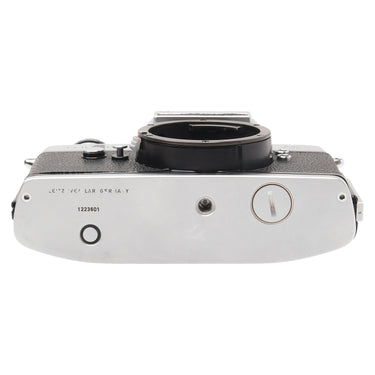 Leica Leicaflex SL baseplate engraved Leitz Wetzlar Germany with serial number 1223601