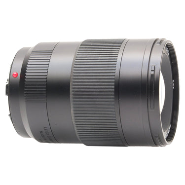 Leica APO-Summicron-SL 35mm f2 side view with focus ring and red alignment dot