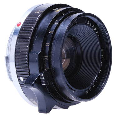 Leica Summicron 35mm f2 angled view of front element and aperture scale