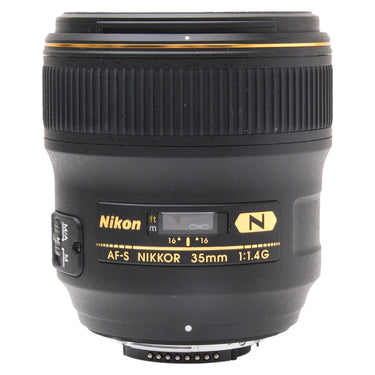 Nikon AF-S 35mm f1.4G front three-quarter view showing model label and focus mode switch