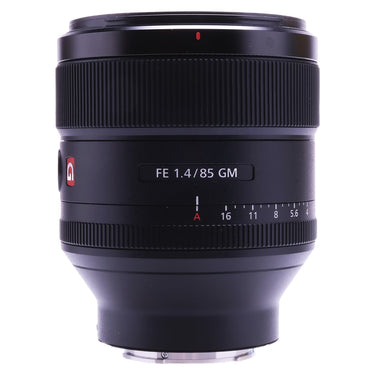 Sony FE 85mm F1.4 GM front barrel with FE 1.4/85 GM badge and aperture scale