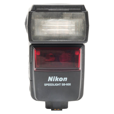 Nikon Speedlight SB-600 front view showing flash head and AF-assist illuminator