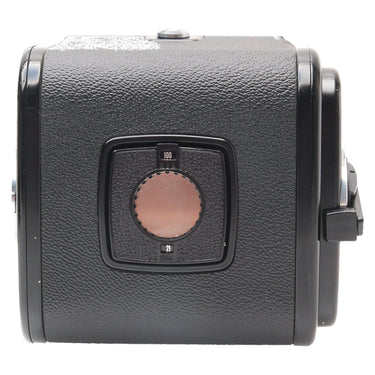 Hasselblad A12 film back front with film speed reminder dial set to 100 and 21 DIN
