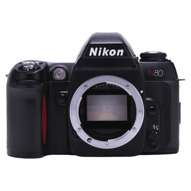 Nikon N80 front view with bare Nikon F lens mount and mirror box