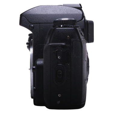 Nikon N80 left side view showing grip and command dial