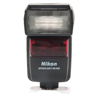 Nikon Speedlight SB-600 flash front view with flash head and red AF-assist window