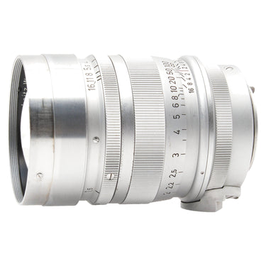Leica Summarex side view with focus distance scale and mount