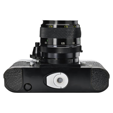 Alpa 11si bottom view with tripod socket and rewind button