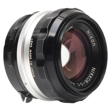 Nikon Nikkor-S.C 50mm f1.4 angled view of front element and Lens Made in Japan marking