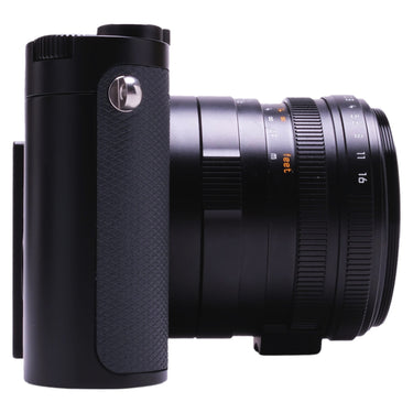 Leica Q3 43 right side view showing lens focus scale