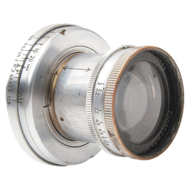 Leica 5cm f2 Summar angled view of front element and knurled aperture ring