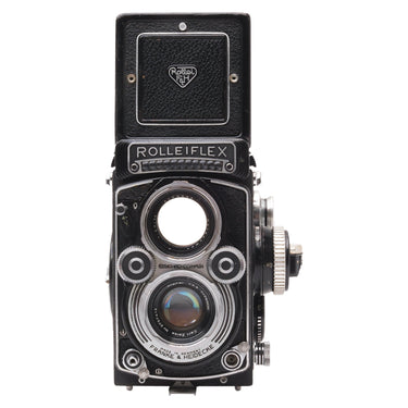 Rolleiflex 3.5F front view with Zeiss 75mm f3.5 Planar taking lens and viewing lens