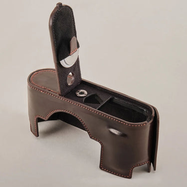 Oberwerth Light Brown US Shell Cordovan TagCase for Leica M11