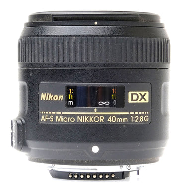 Nikon DX 40mm f2.8 AF-S G, Micro US6034940