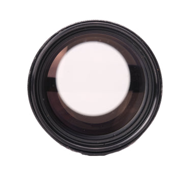 Nikon 180mm f2.8 Nikkor-P front glass element