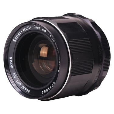 Pentax Super-Multi-Coated Takumar 35mm f2 angled front view of barrel and glass