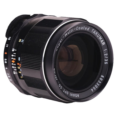 Pentax Super-Multi-Coated Takumar 35mm f2 angled view of focus and aperture scales