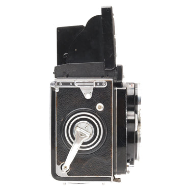 Rolleiflex 2.8E left side with film advance crank