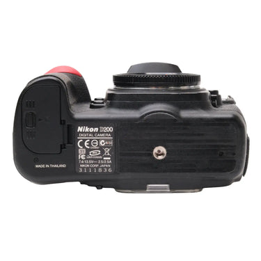 Nikon D200 3111836