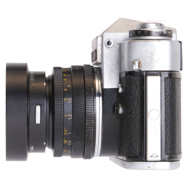 Leica Leicaflex SL opposite side with lens focus scale and shade