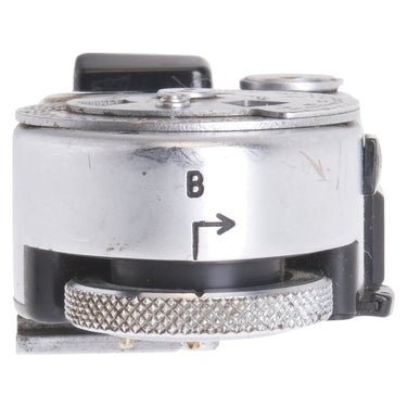 Leica MR-4 Meter top showing shutter-speed dial set to B and knurled setting wheel