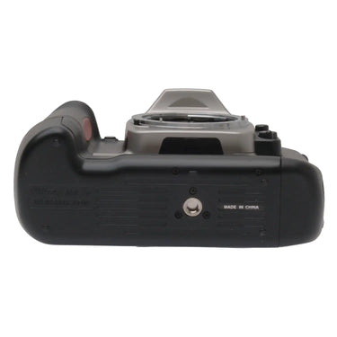 Nikon N65, MB-17 2083088