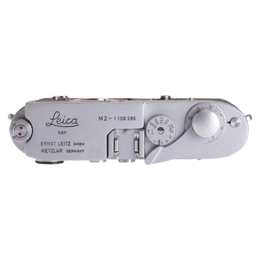 Leica M2 top plate with serial number M2-1108286 and shutter speed dial