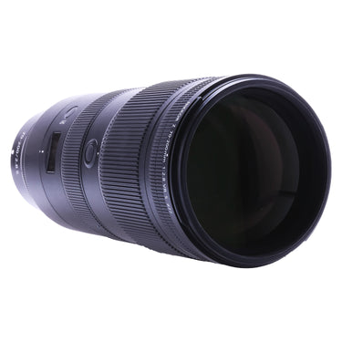 Nikon Z 70-200mm f2.8 VR S angled front view of front glass and barrel