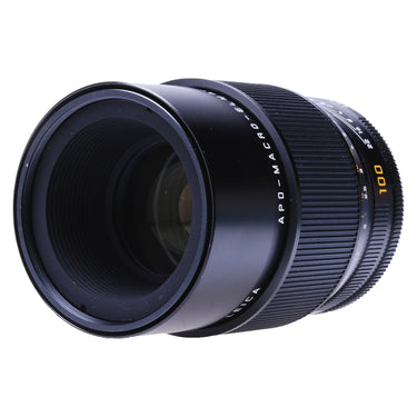 Leica APO-Macro-Elmarit-R 100mm f2.8 front glass element, angled view