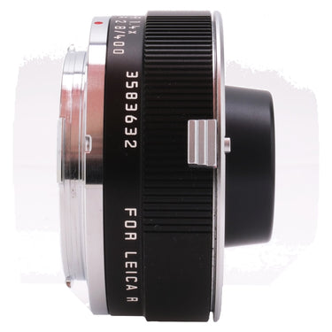 Leica APO-Extender-R 1.4x side profile showing serial number 3583632 and For Leica R engraving