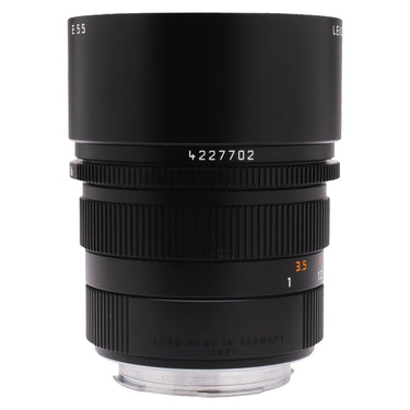 Leica APO-Summicron-M 90mm f2 ASPH side view with serial number 4227702 and E55 marking