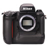 Nikon F5 front view with bare F-mount and no lens fitted