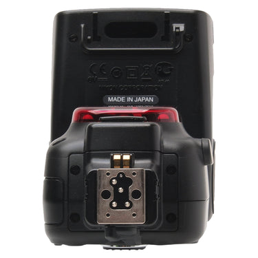 Nikon Speedlight SB-910 shoe foot and contacts with Made in Japan label